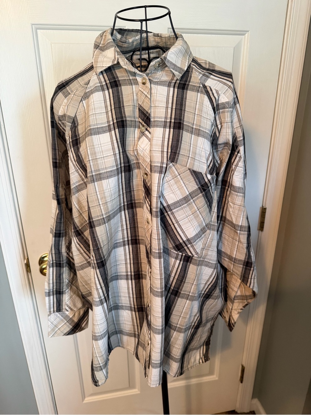 Urban Outfitters Plaid Oversized Button-Down Shirt Tunic Neutral Grey Black Size